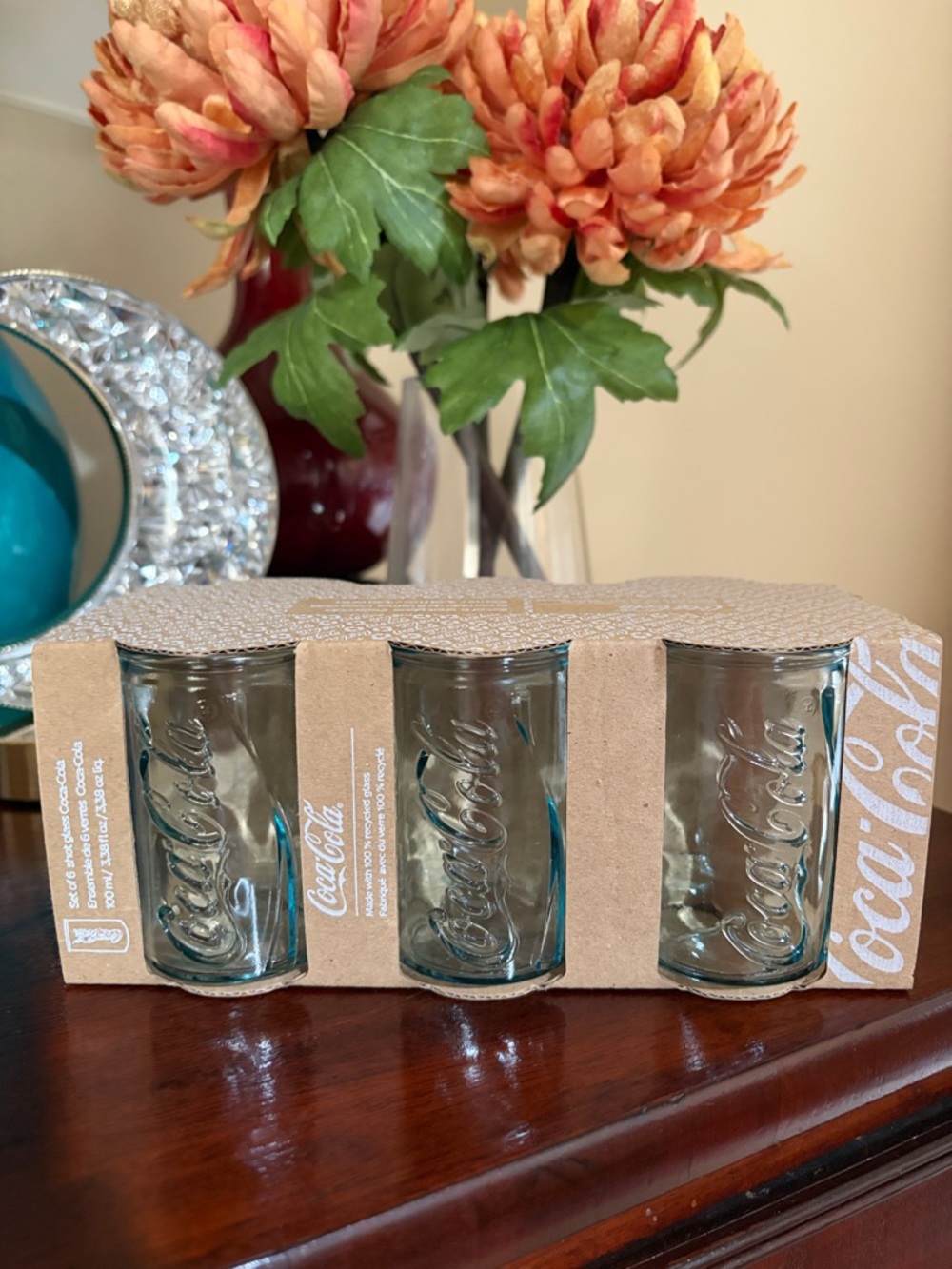 NWT Coca-Cola Green Embossed 6-Pc. Mini Shot Glass Set